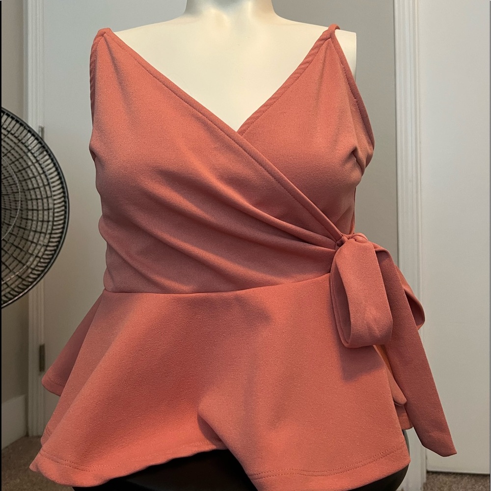 Women’s crop top